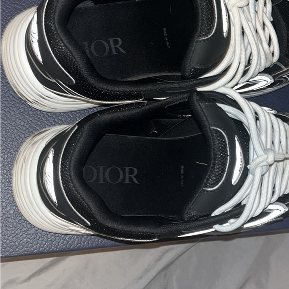Dior b30